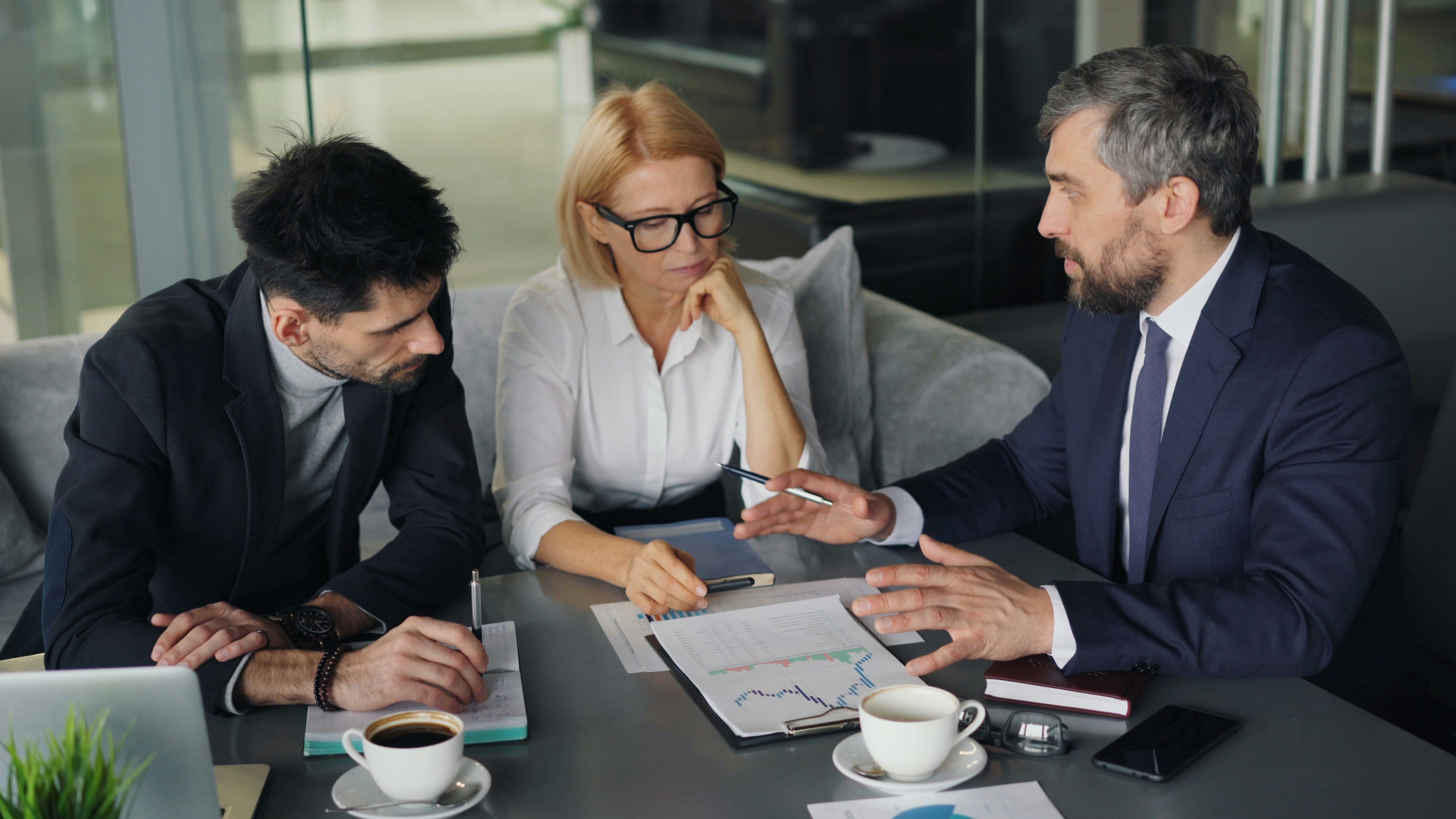 Documentos profesionales y propuestas